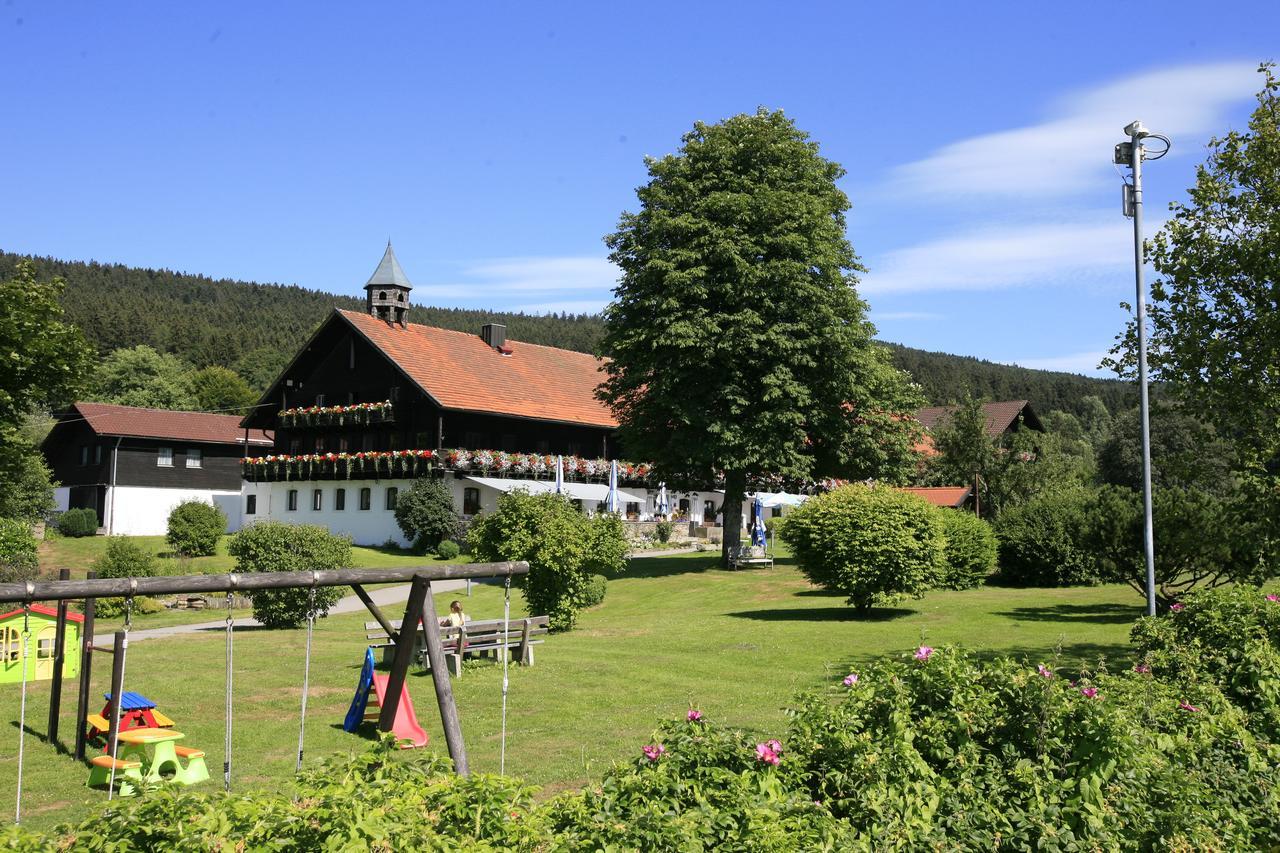 Hotel Gut Schmelmerhof Sankt Englmar Exterior photo